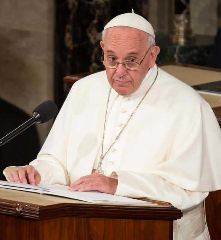 Read more about the article Selection of quotes from Pope Francis on equality, fraternity, racism