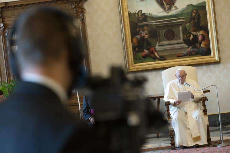 Read more about the article La oración es una ‘lucha’ con Dios, dice el papa en audiencia