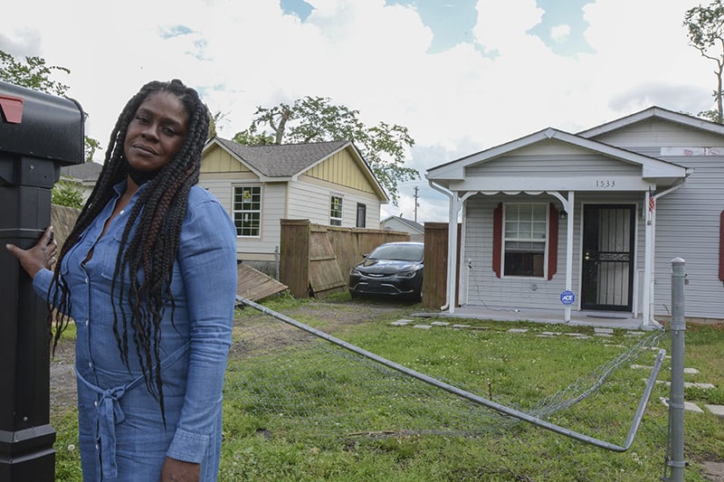Read more about the article North Nashville residents fighting to hold on after tornado