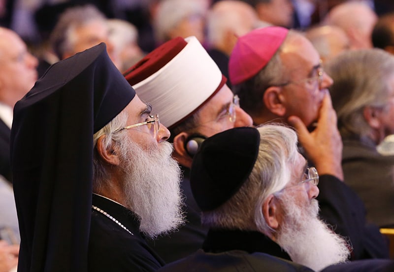 Read more about the article Vatican, WCC call for interreligious acts of charity, solidarity