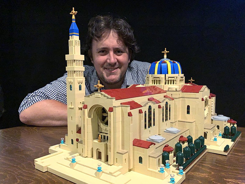 Read more about the article Pandemic hobby: Washington man designs Lego basilica replica