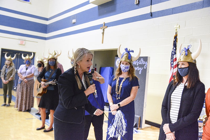 Read more about the article Holy Rosary named Blue Ribbon School for second time