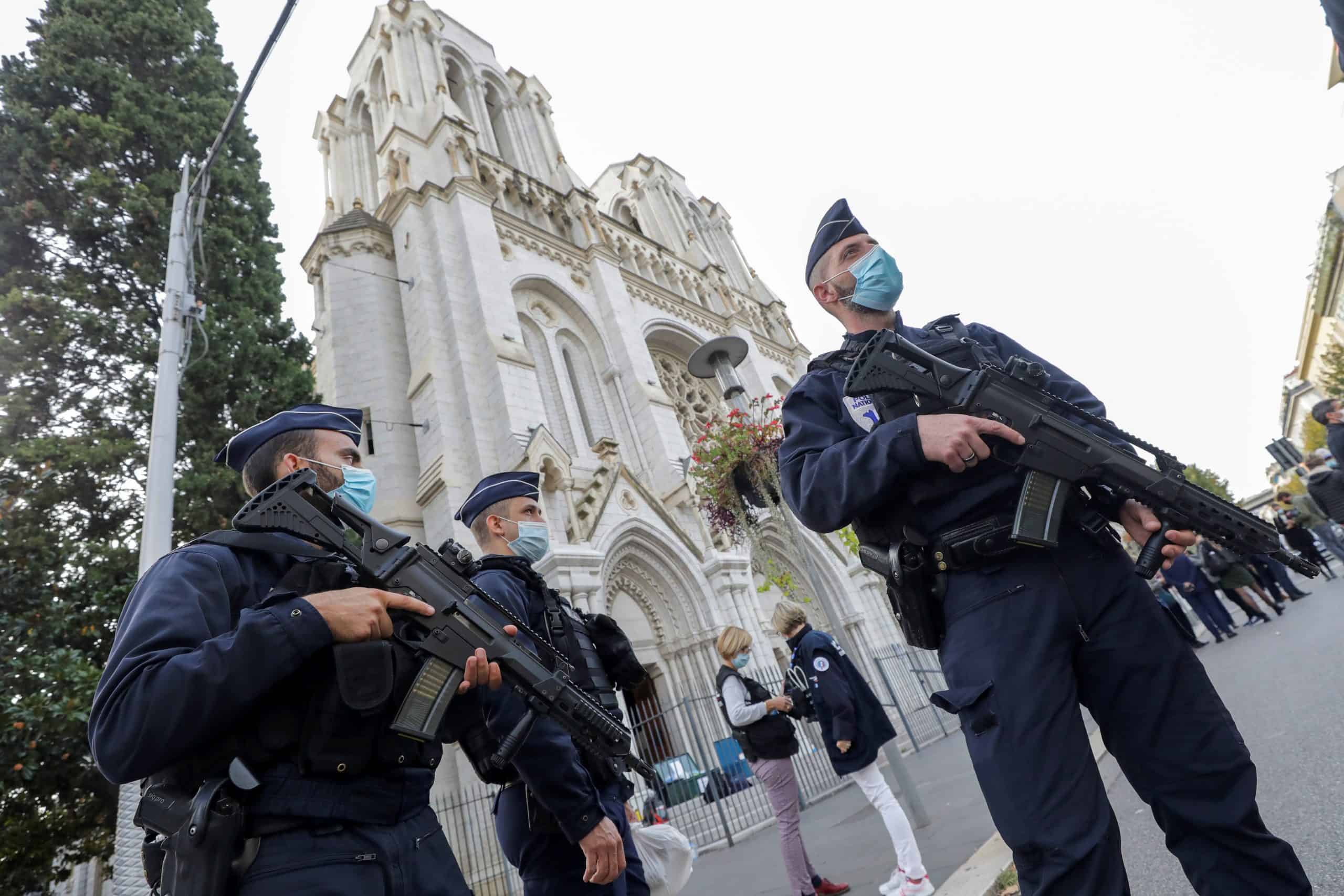 Read more about the article French bishops order ‘death knell’ after three killed in Nice basilica