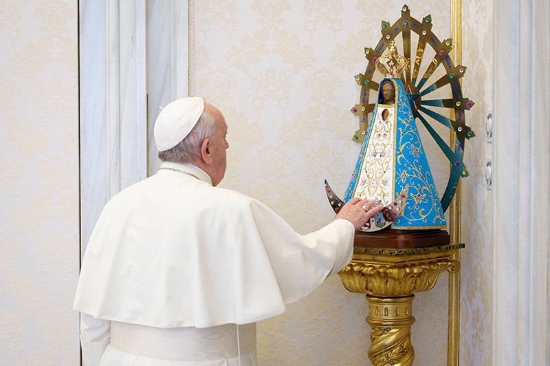 Read more about the article Like parents, God loves his children even at their worst, pope says