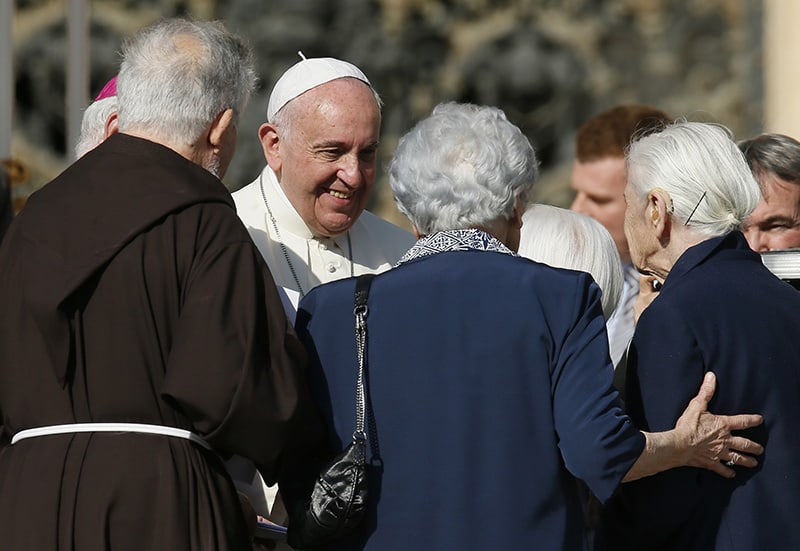 Read more about the article Pope establishes World Day of Grandparents and the Elderly