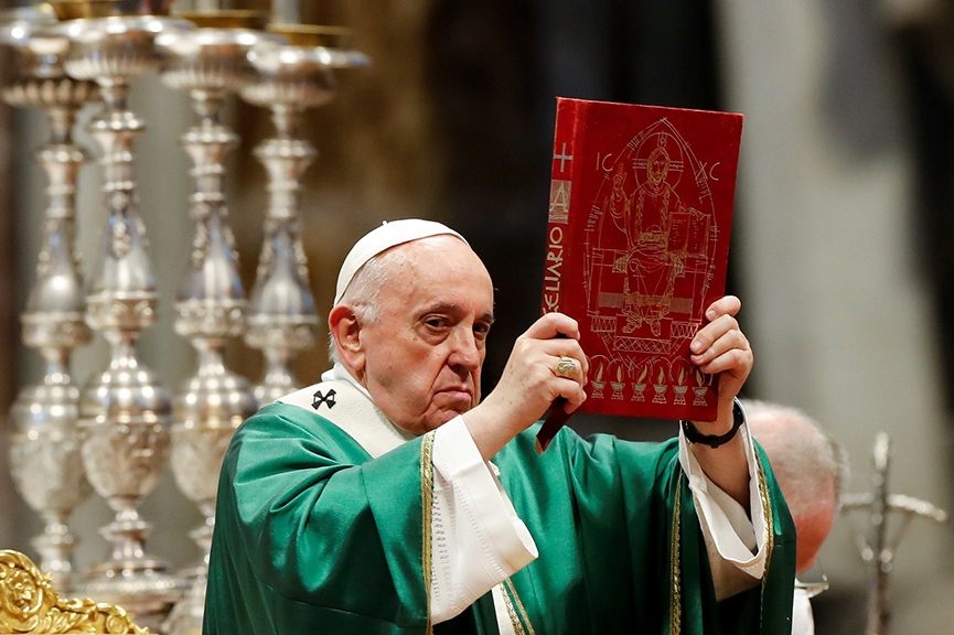 Read more about the article By listening to Holy Spirit, synod can be process of healing, pope says