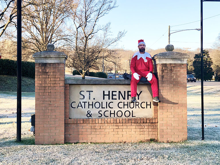 Read more about the article Employee brings ‘elf on the shelf’ to life at St. Henry