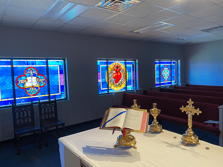 Read more about the article Stained glass windows installed in Permanent Deacon Formation Chapel [Photo Gallery]