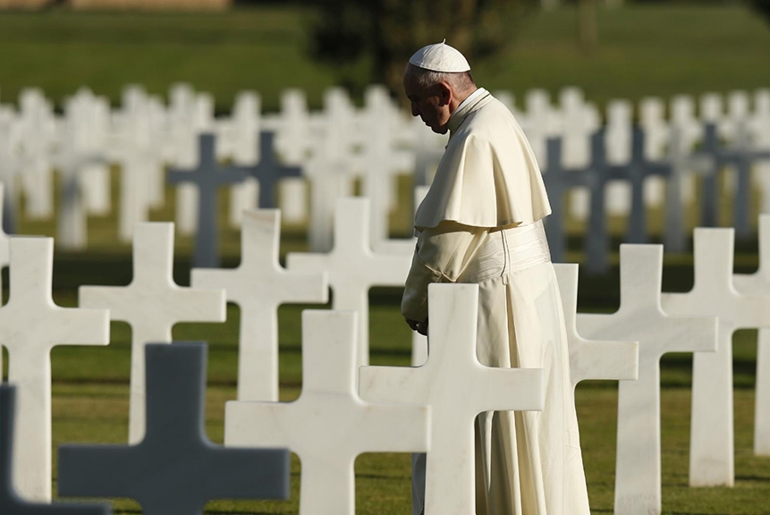Read more about the article War cries: For pope, choosing sides means choosing ‘blueprint’ of peace 