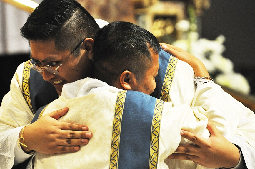 Read more about the article Two seminarians ordained to the transitional diaconate [Photo Gallery]