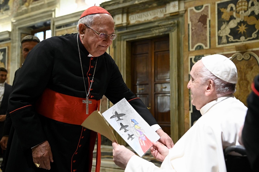 Read more about the article Pope: Interreligious dialogue is built on respect, sharing 