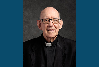 Read more about the article Monsignor Hofstetter, a priest for 68 years, dies at age 94