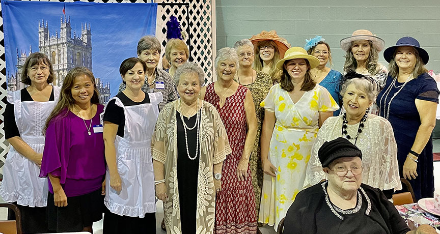 Read more about the article St. Christopher Women’s Club attracts dozens to ‘Downton Abbey’ Tea Party