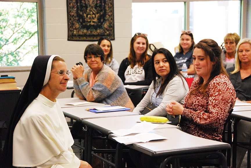 Read more about the article Teacher inservice helps bring Christ alive in the classroom