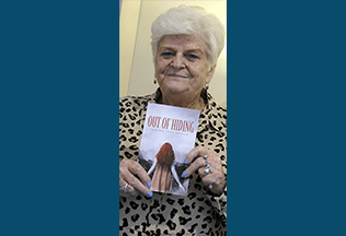 Read more about the article Book by Mary Queen of Angels resident is her tale of surviving the Holocaust