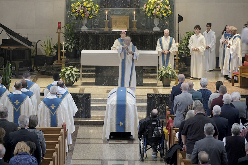 Read more about the article <strong>Father John Henrick recalled as ‘good friend to all of us’</strong> [Photo Gallery]