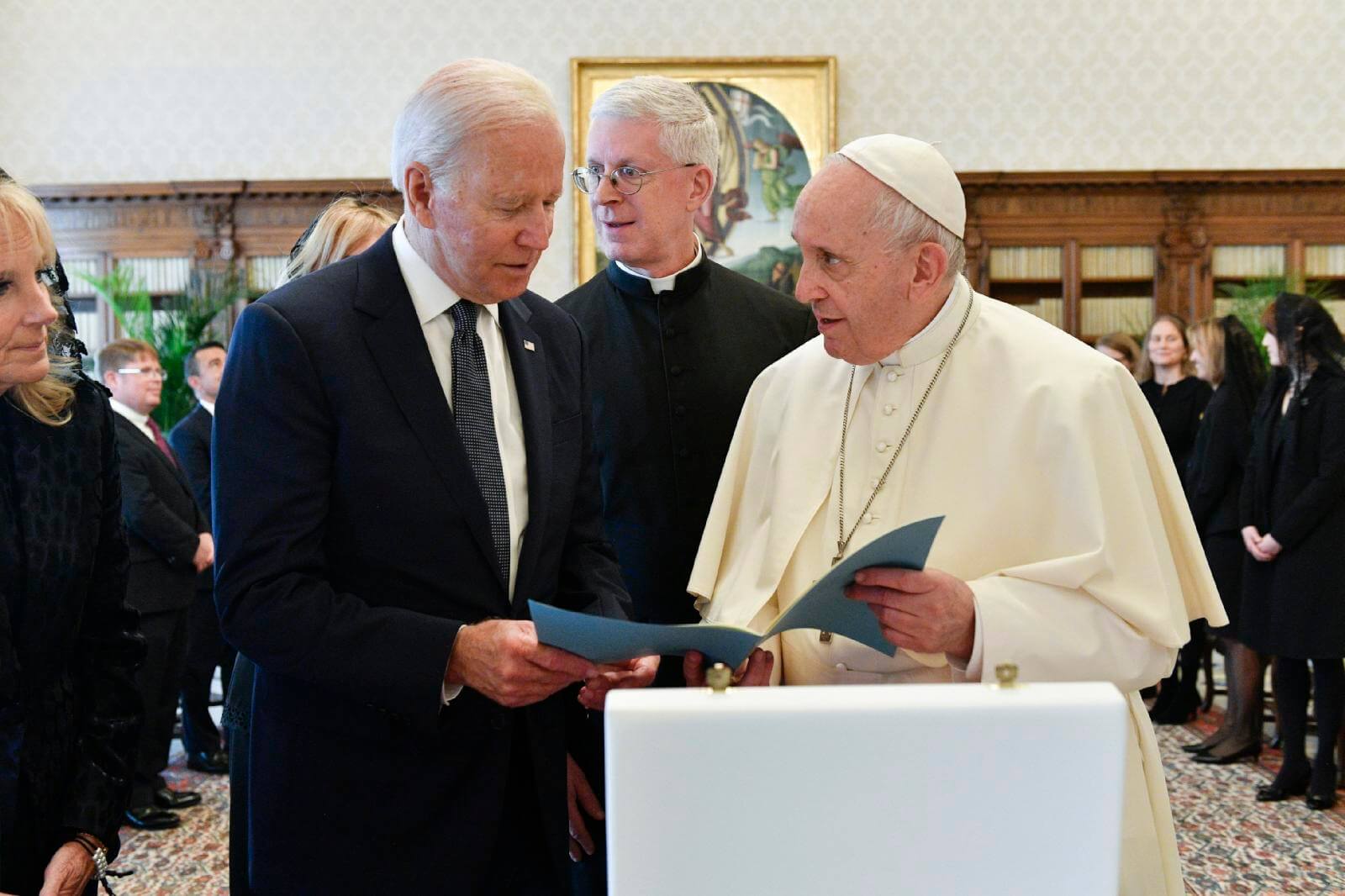 Read more about the article ‘The enemies of peace will not prevail,’ Biden says as Good Friday Agreement turns 25