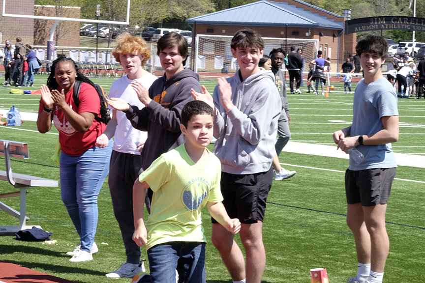 Read more about the article Special Olympics returns to Father Ryan after four year hiatus [Photo Gallery]