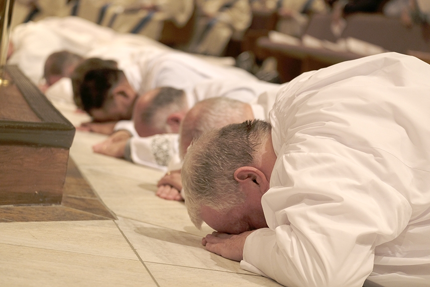 Read more about the article Bishop Spalding ordains 13 men to the diaconate [Photo Gallery]