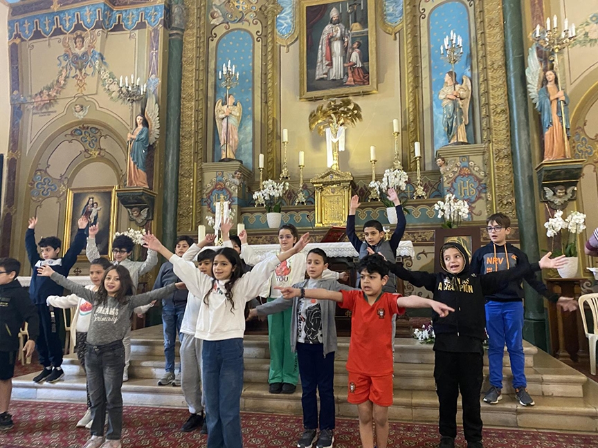 Read more about the article In Lebanon, first Communion stirs up hope amid struggles