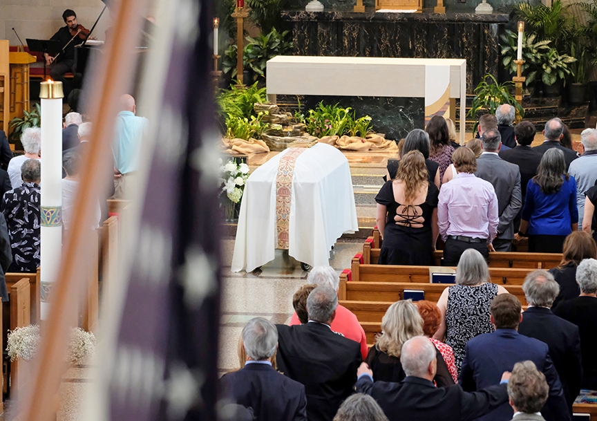 Read more about the article Deacon Samuel Francescon, who served at St. Matthew, dies at 91