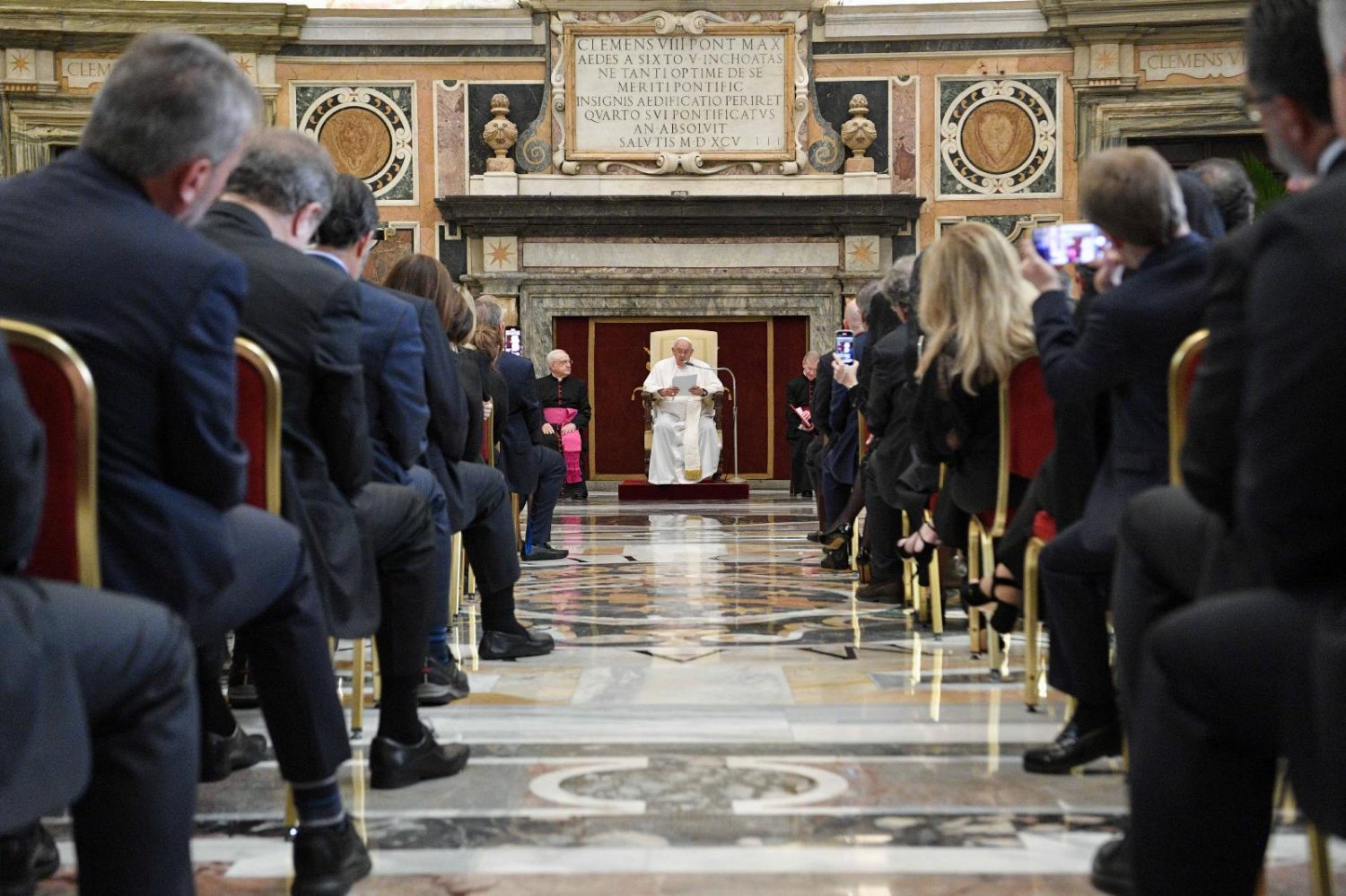 Read more about the article Profit-at-all-costs is not a good business model, pope says
