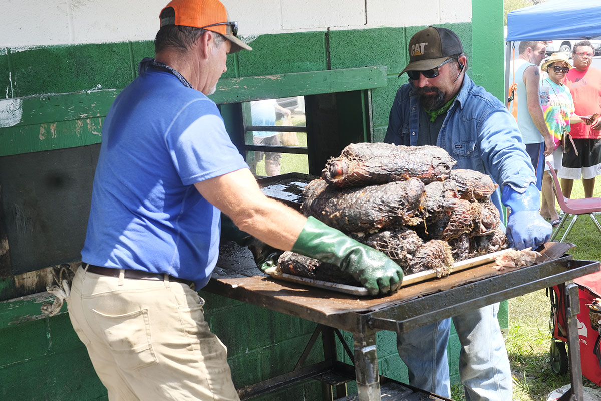 Read more about the article Summer fun means tasty barbecue at St. Patrick, St. Lawrence picnics