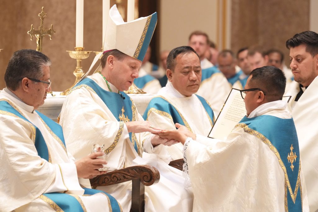 Read more about the article Diocese prepares for Priesthood Sunday, celebration of National Vocations Awareness Week